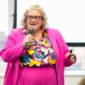 /media/3ukc3myw/beth-stallwood-li.jpg?v=1dc911521a36790